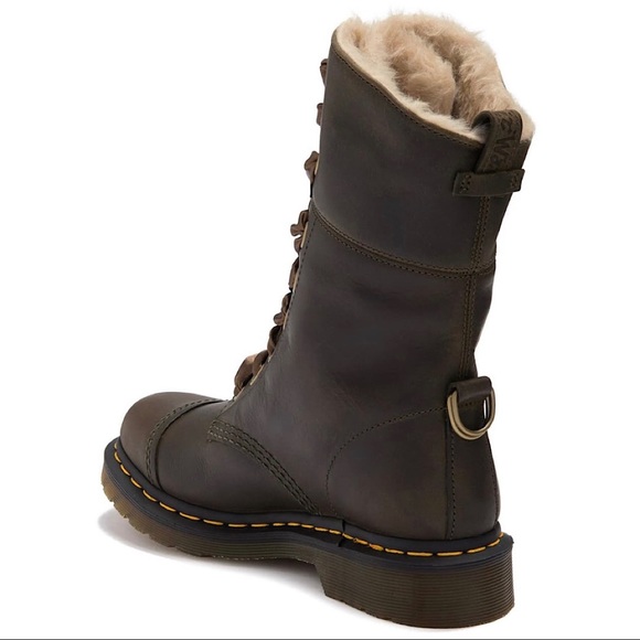 NEW Dr. Martens Aimilita Faux Fur Lined Leather Boots - Picture 2 of 7